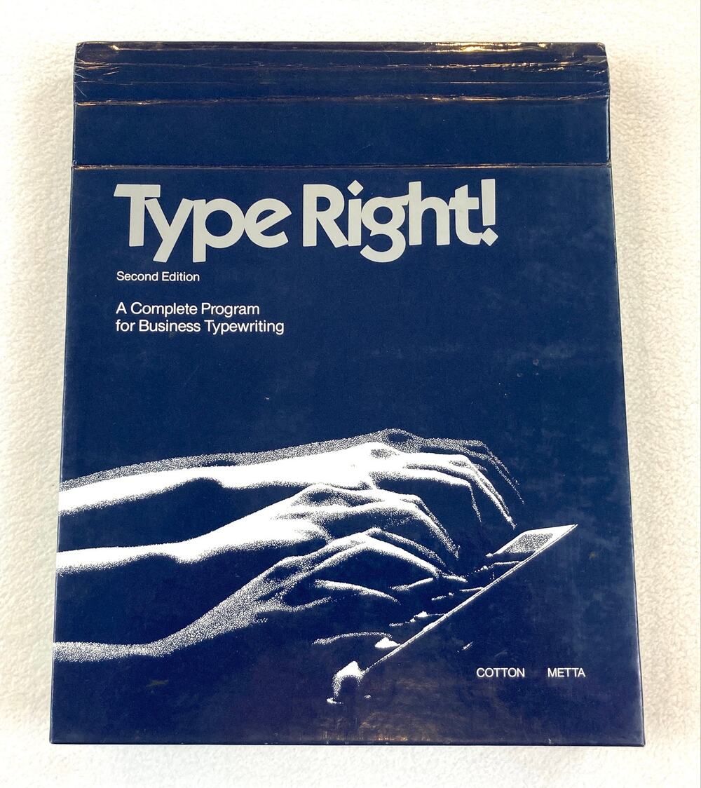 "Type Right" A Complete Program for Business Typewriting Book Vintage 1986